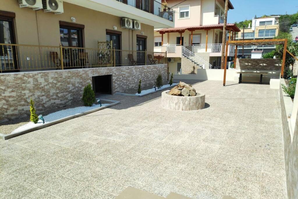Theasis 4 Luxury Studio With Sea View Νέος Μαρμαράς Εξωτερικό φωτογραφία
