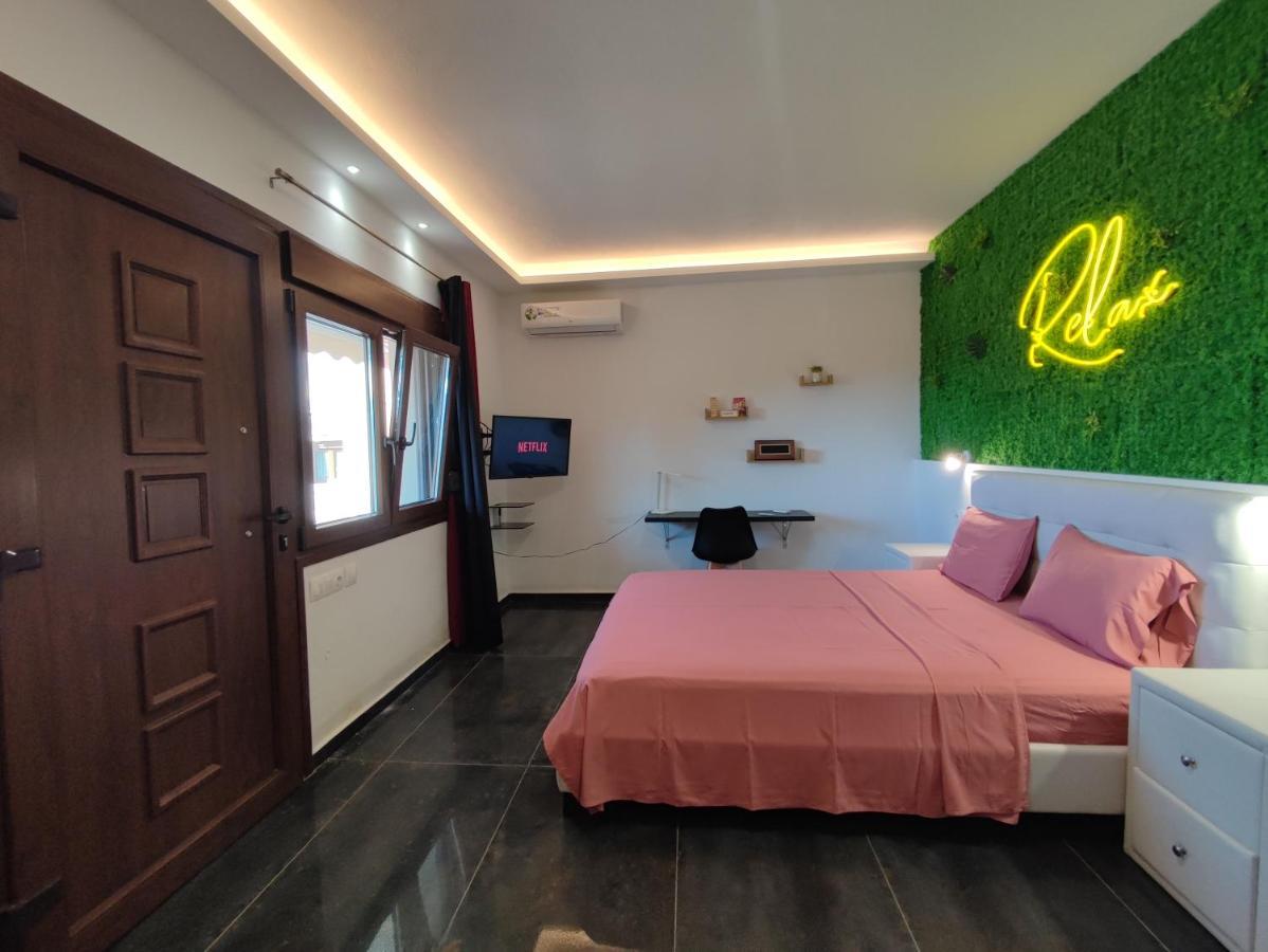 Theasis 4 Luxury Studio With Sea View Νέος Μαρμαράς Εξωτερικό φωτογραφία