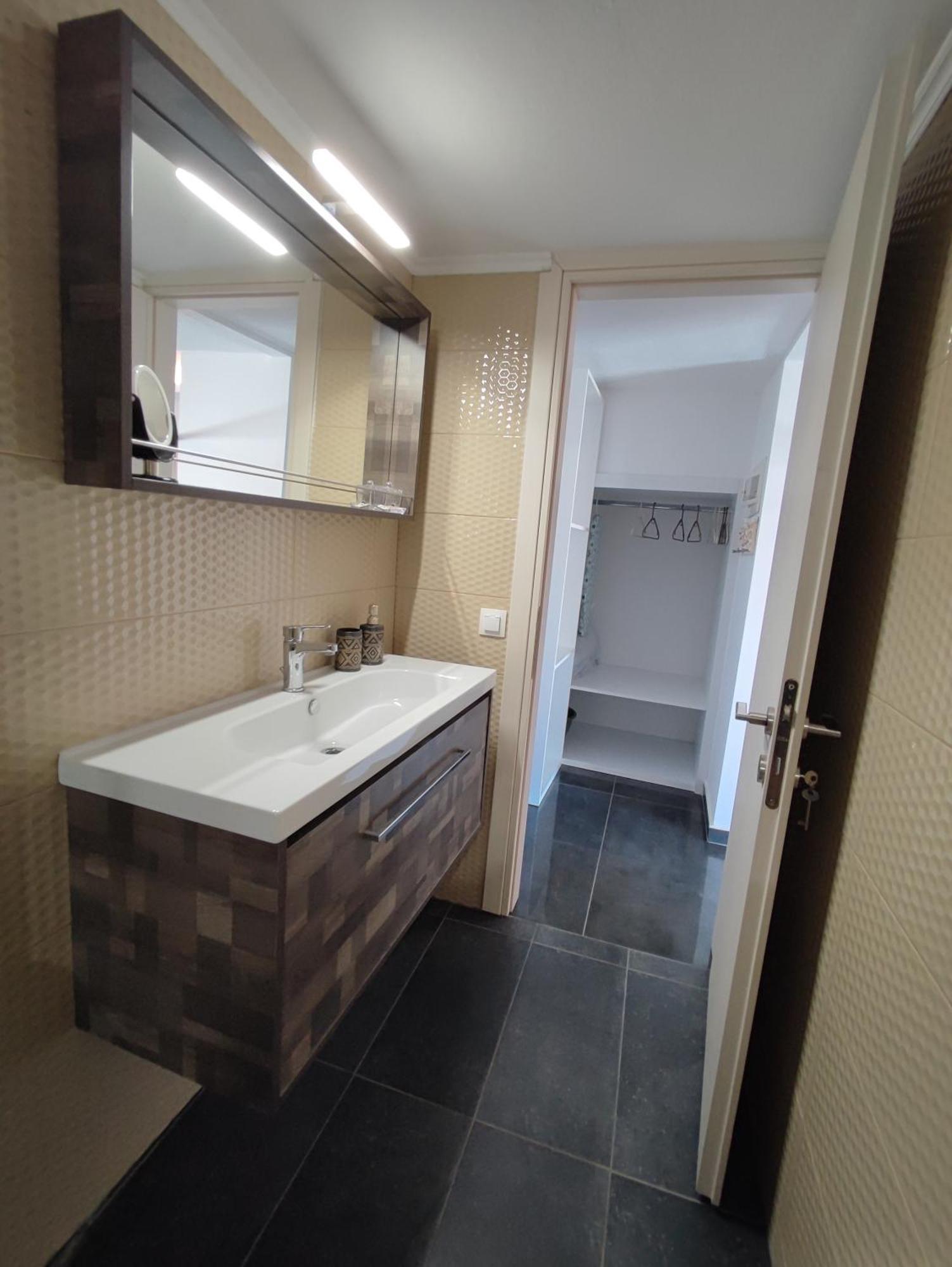 Theasis 4 Luxury Studio With Sea View Νέος Μαρμαράς Εξωτερικό φωτογραφία